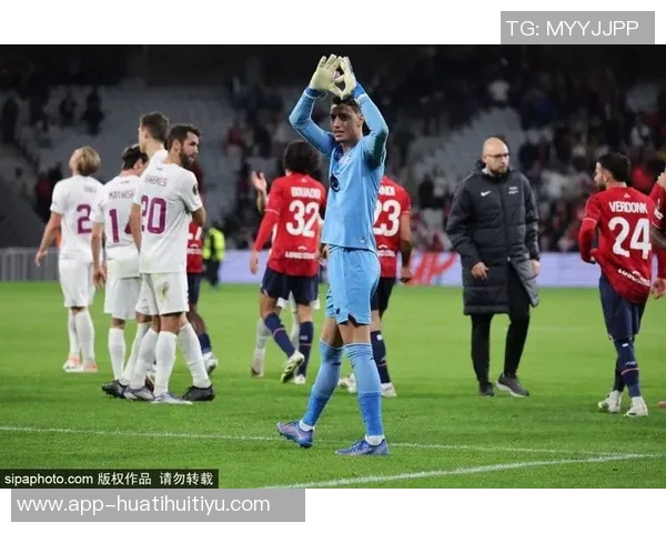 里尔门将单场三次扑救点球回忆瞬间向女友承诺不失球