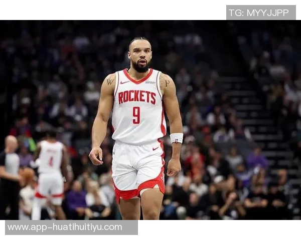 太阳主帅盛赞狄龙拼劲十足提升全队训练强度展现团队精神 太阳主帅盛赞狄龙拼劲十足提升全队训练强度展现团队精神