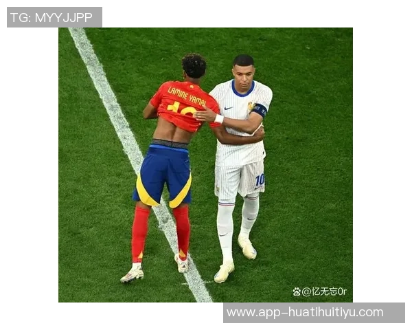 姆巴佩缺席比赛引发风波恩德里克替换阿森西奥后者愤怒摔球衣