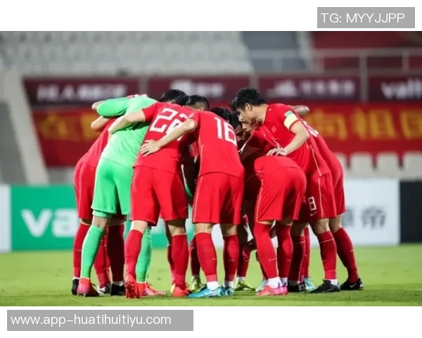 文班受伤期间积极参与球迷组织助威训练效仿欧洲足球精神