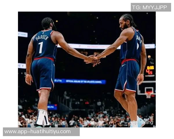 小卡谈哈登缺席对球队胜利的重要性强调团队合作与韧性