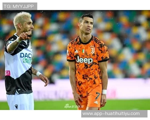 意甲新赛季启用橙色官方用球提升比赛中足球可见性