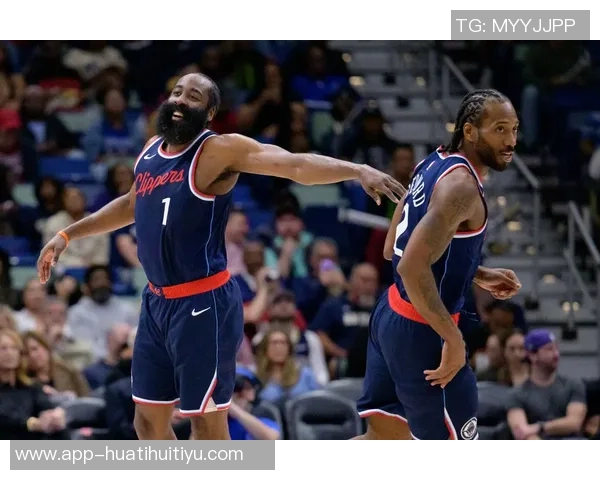 小卡狂砍41分8板5助展现实力队友信任让我更自信发挥 小卡狂砍41分8板5助展现实力队友信任让我更自信发挥